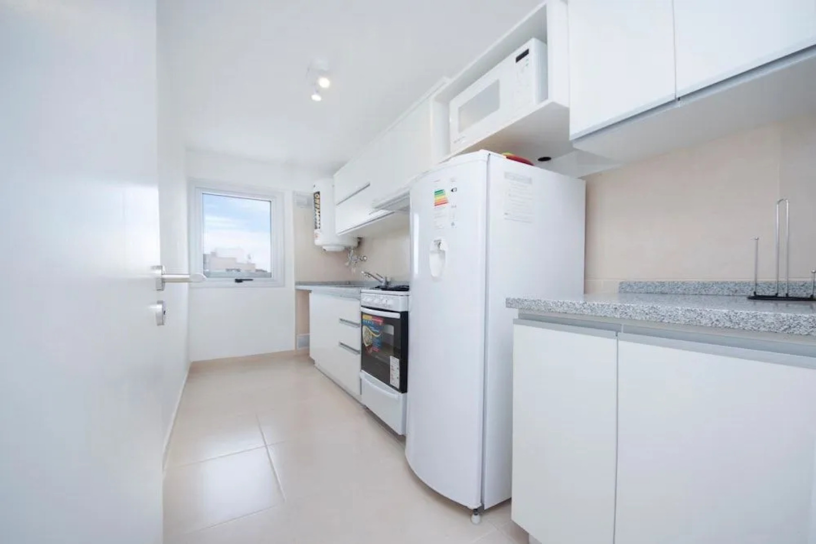 A7W Viamonte Apartment