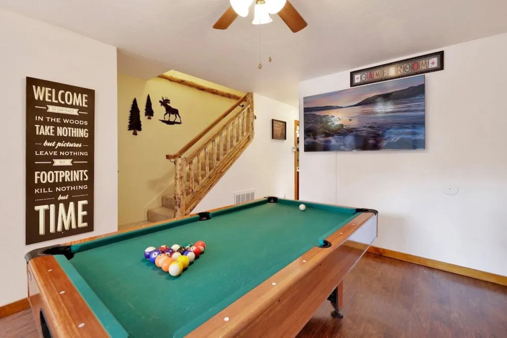 Inn Between Pines#1411