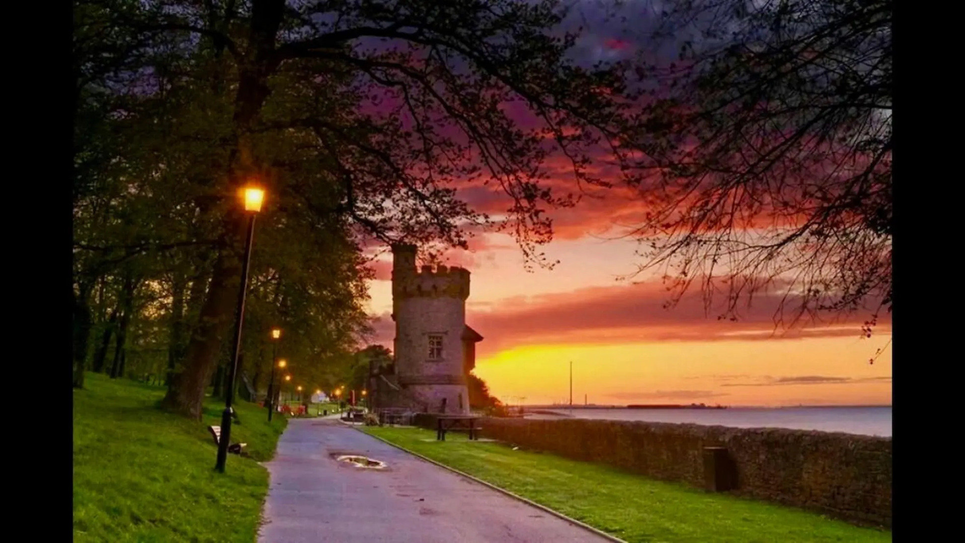 Gothic Cottage - Ryde