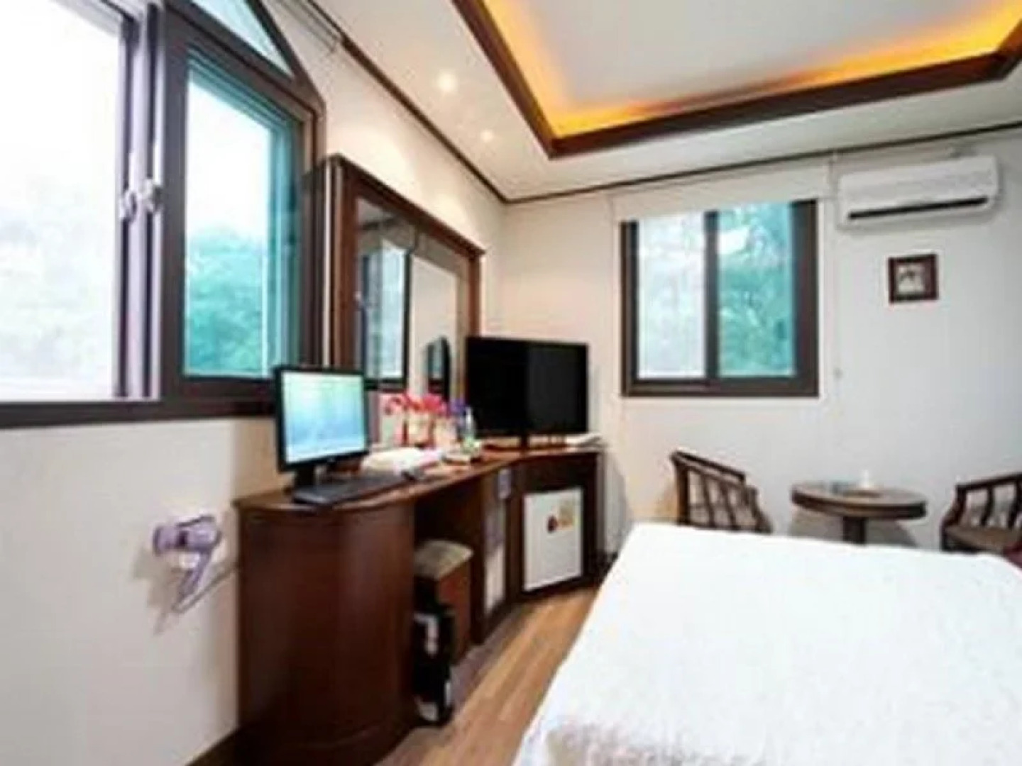 Valentine Motel & Pension