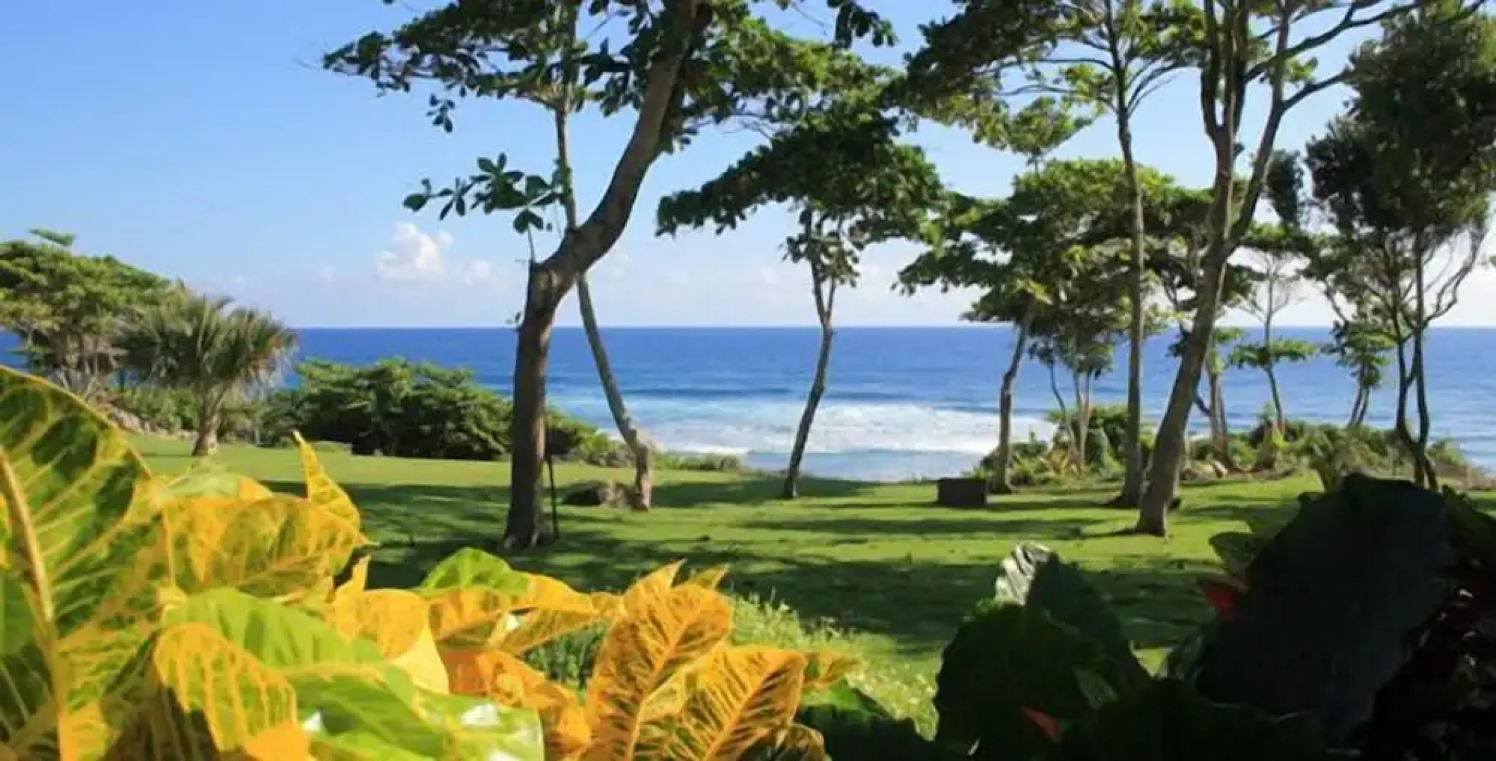 Family Oriented - Private Beach & Horse Stables - Ocean, Pool, & Hot Tub