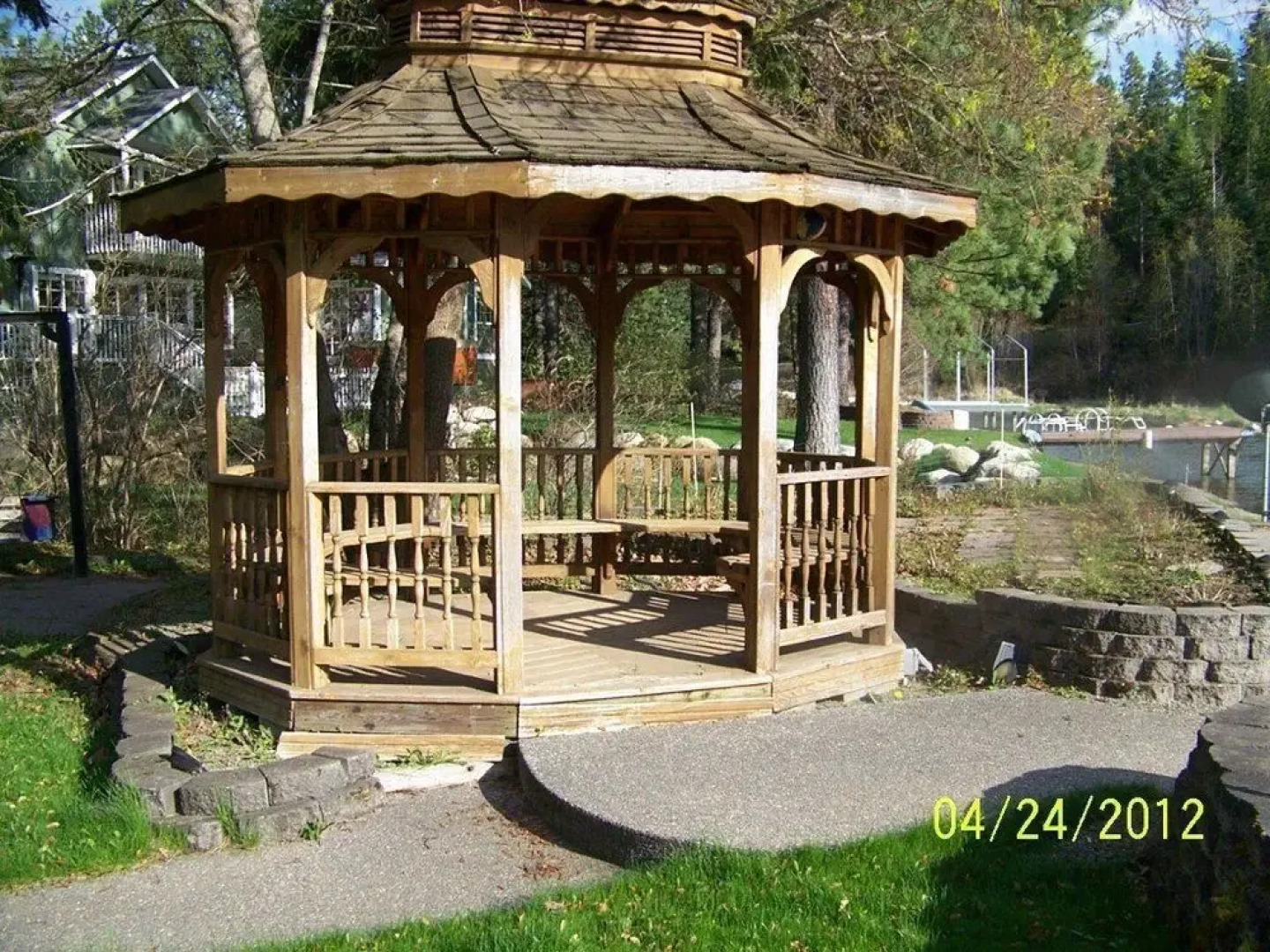 6689 Harbor (Big) - 2 Br home by RedAwning