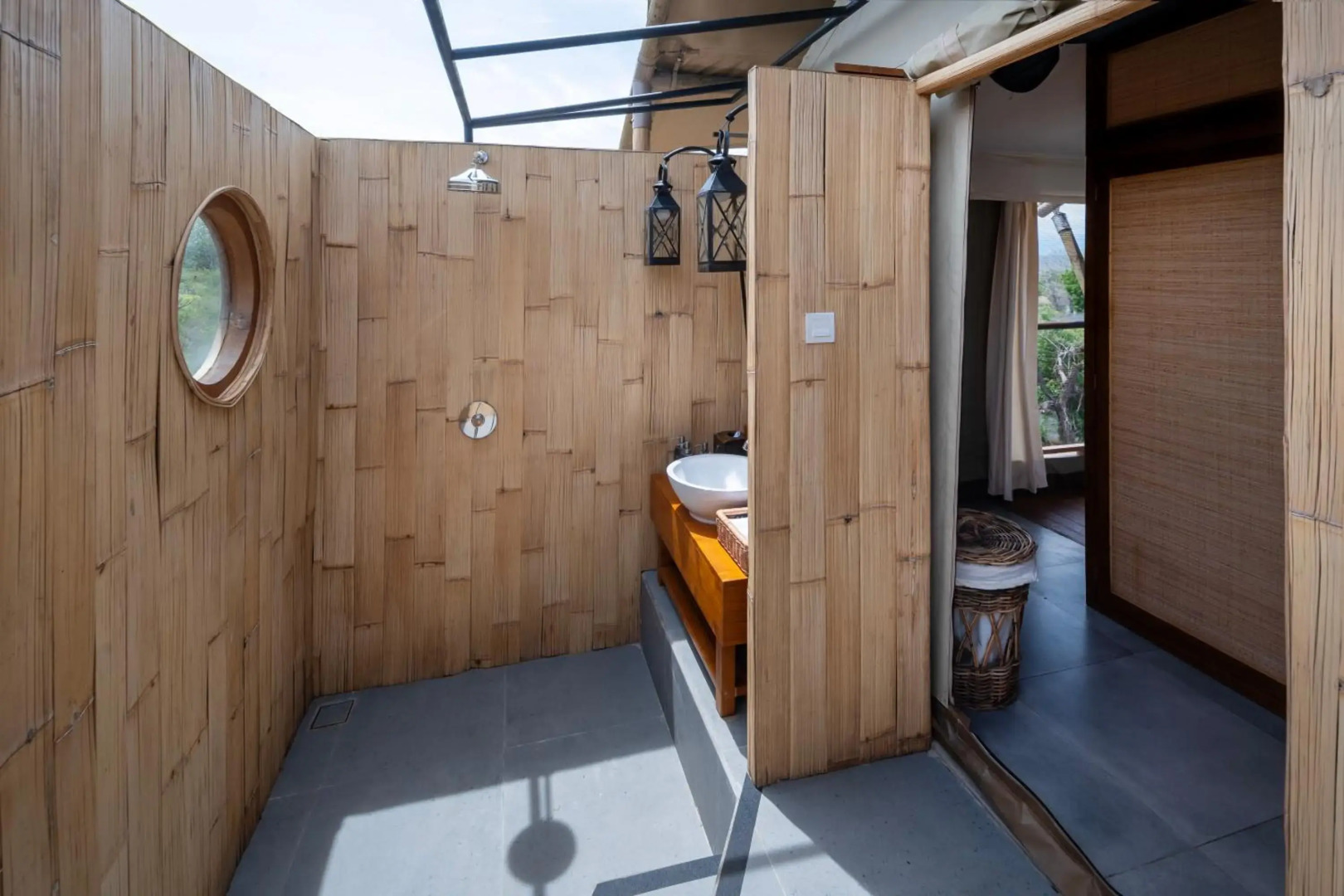 Menjangan Dynasty Resort