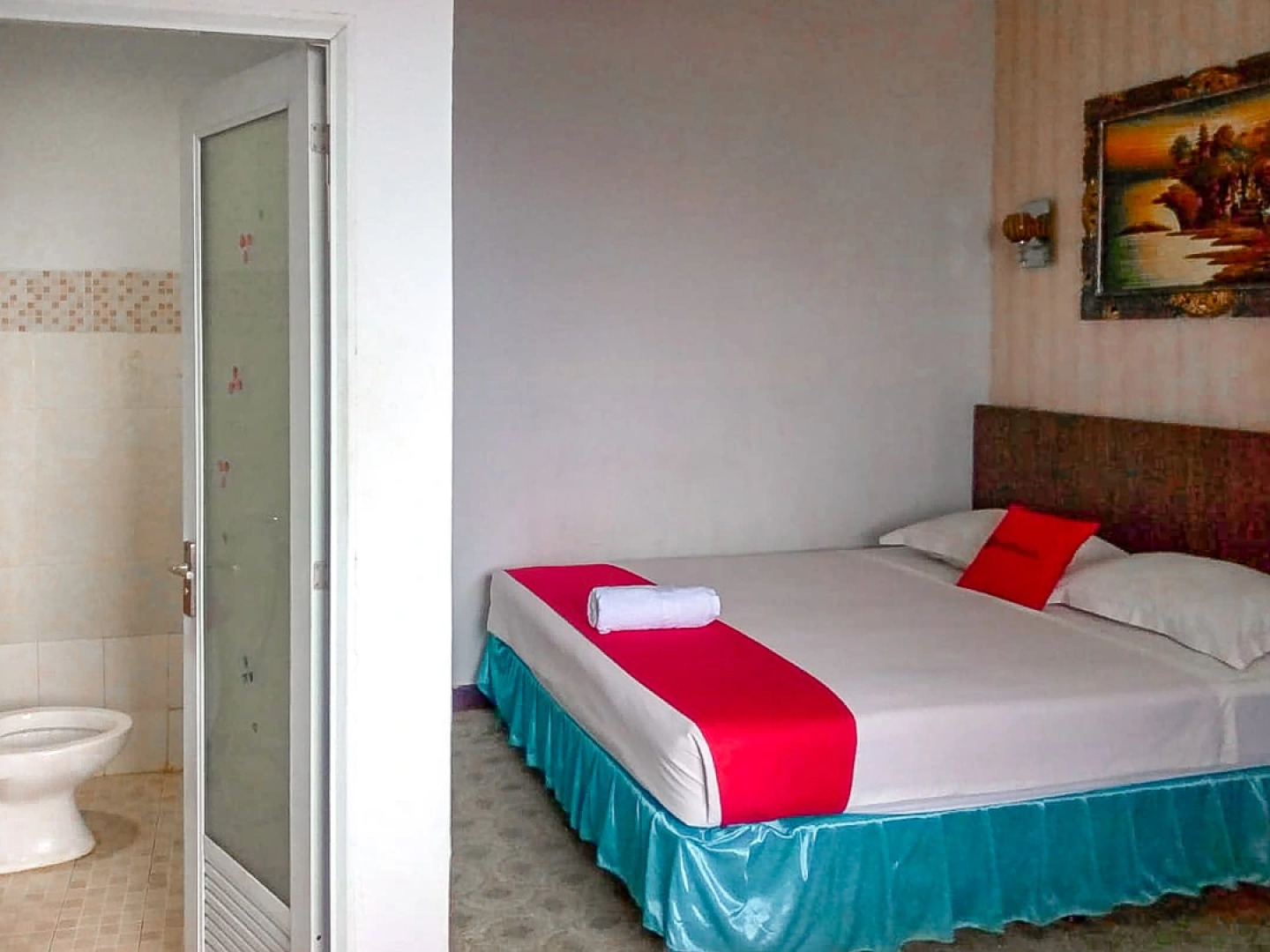 Ocean View Hotel Makassar RedPartner