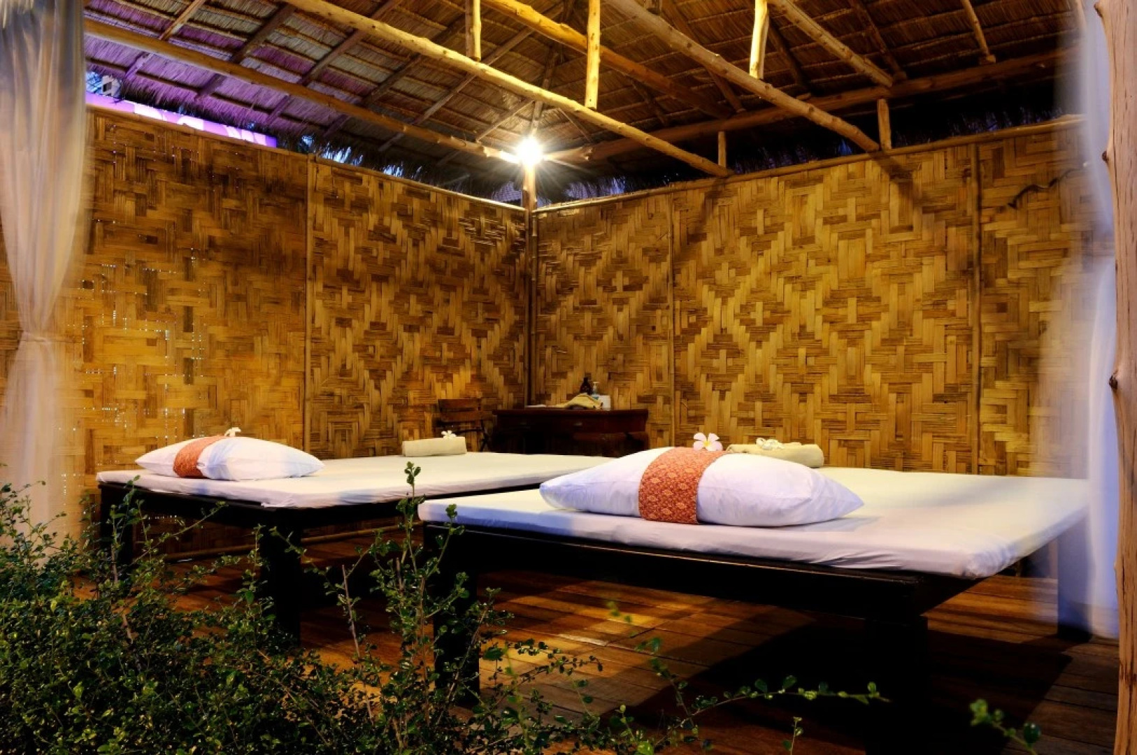 Dolphin Bay Beach Resort