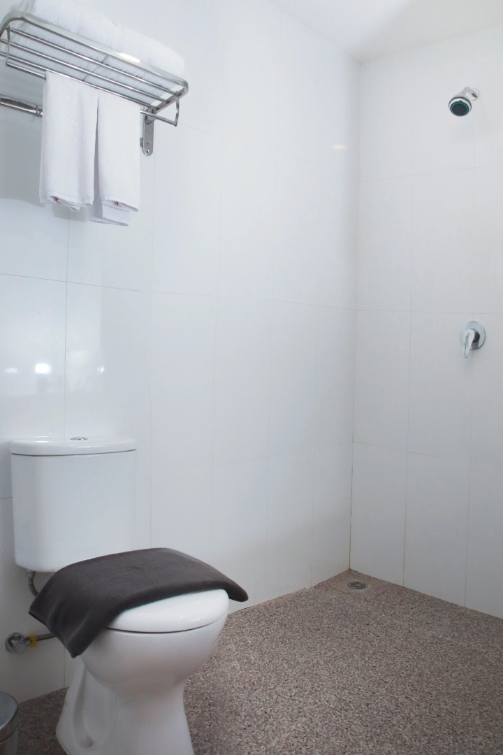 Kiyana Premiere Hotel