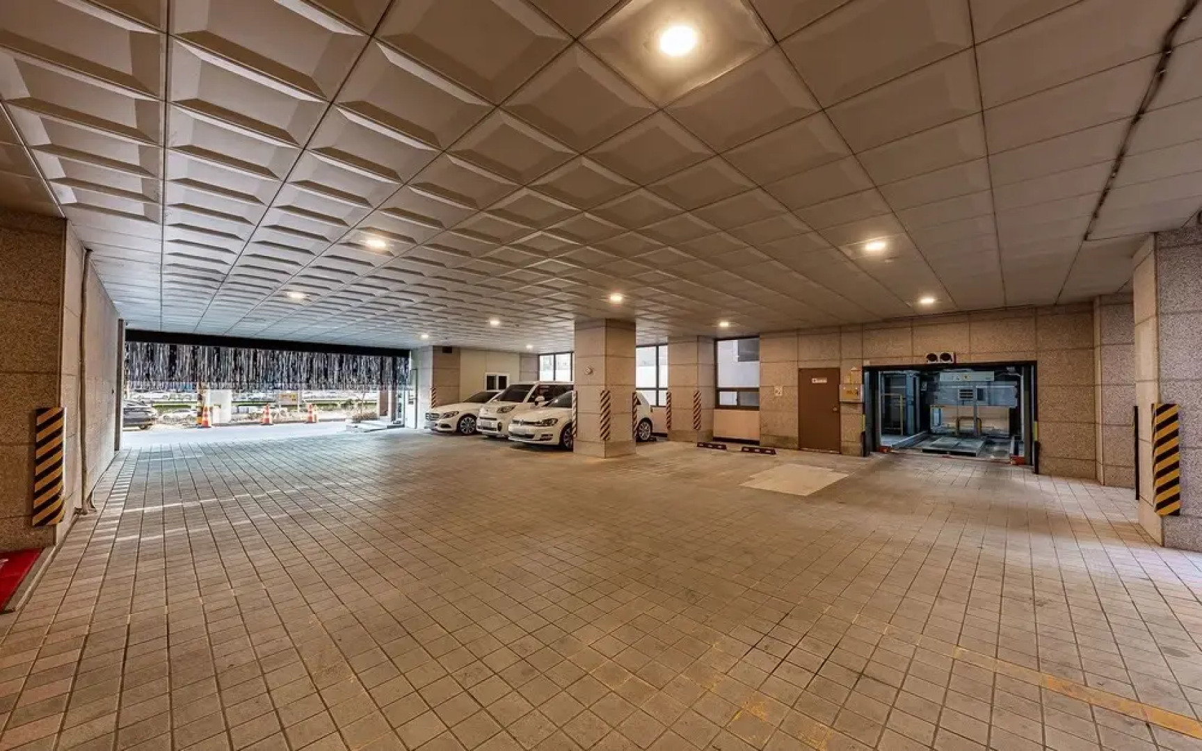 Yongin Singal Sangsang Hotel 1