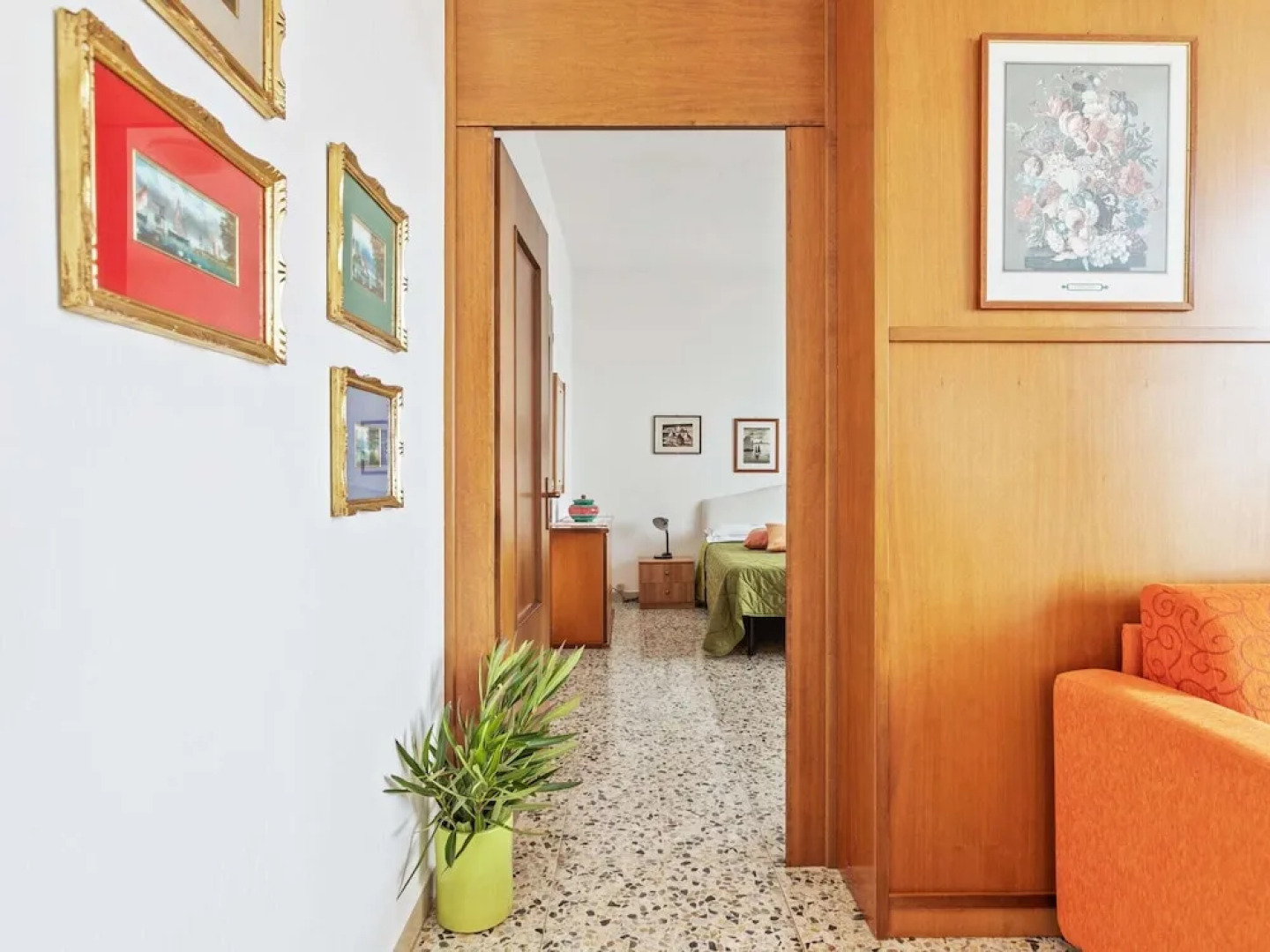 Delightful Villa With Garden