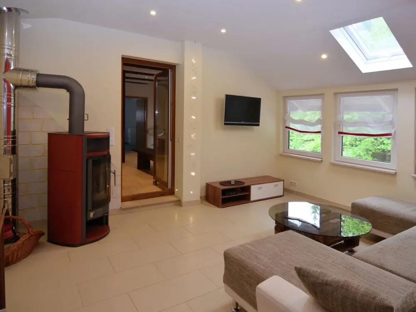 Holiday Home Directly Along the Edge of the Forest, Sauna and Modern Furnishings