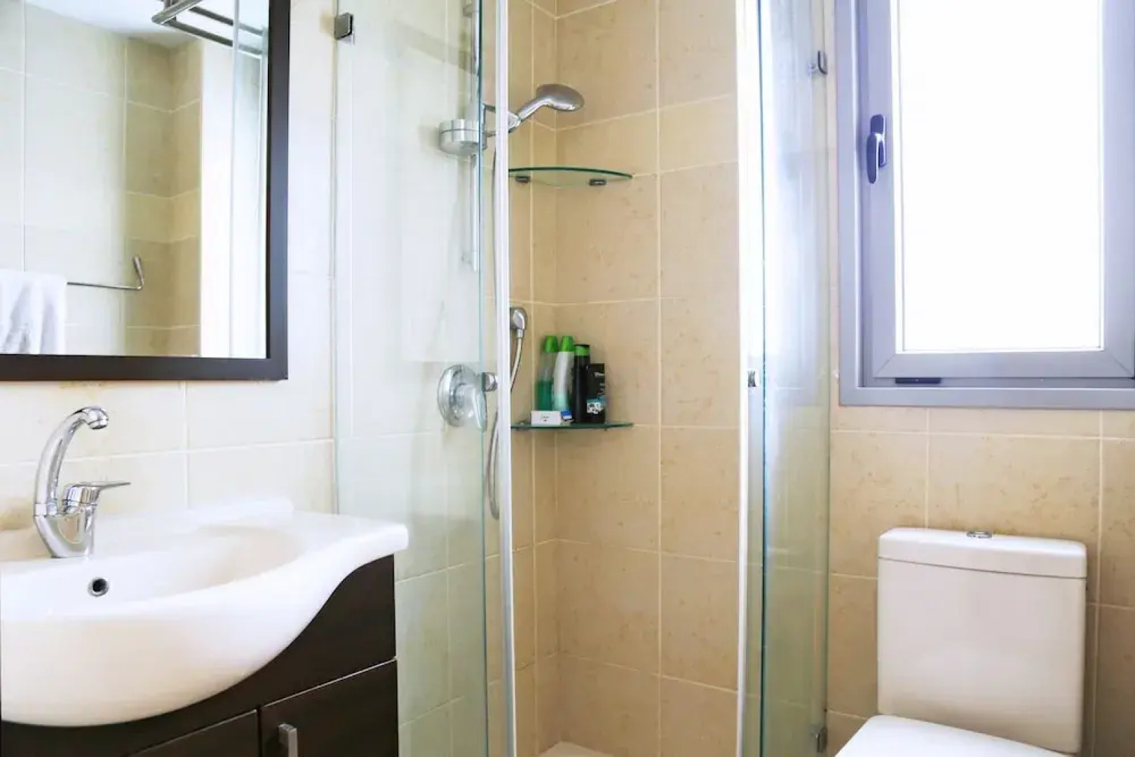 Luxury With Stunning View And Parking