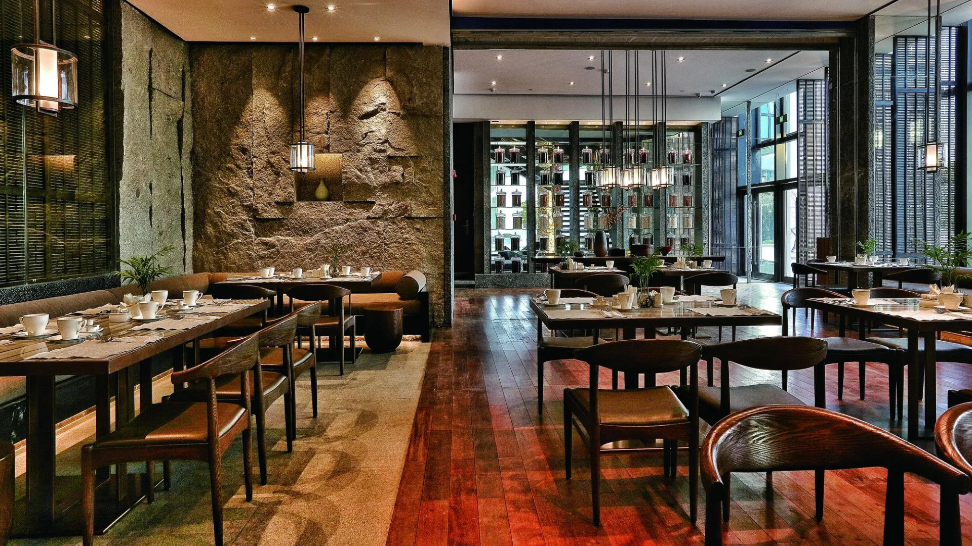 Hotel Indigo Dali Erhai by IHG