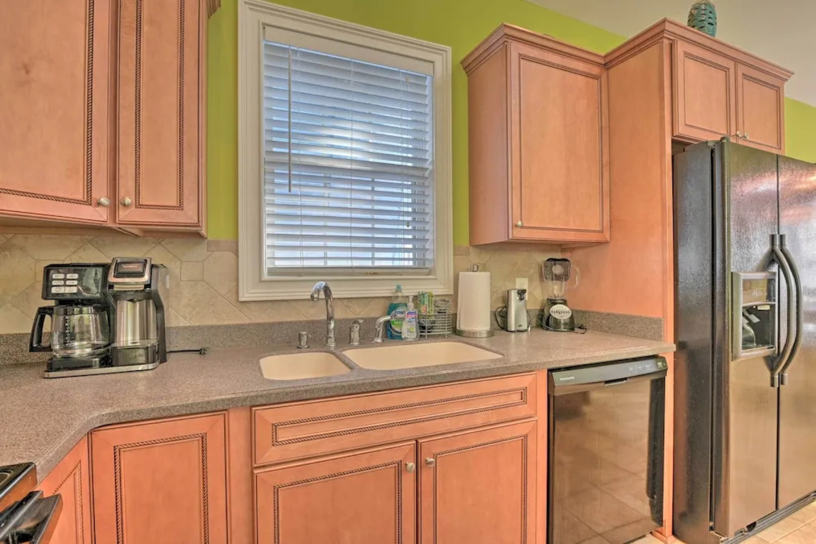 Game Room: Surfside Beach Resort Hideaway!