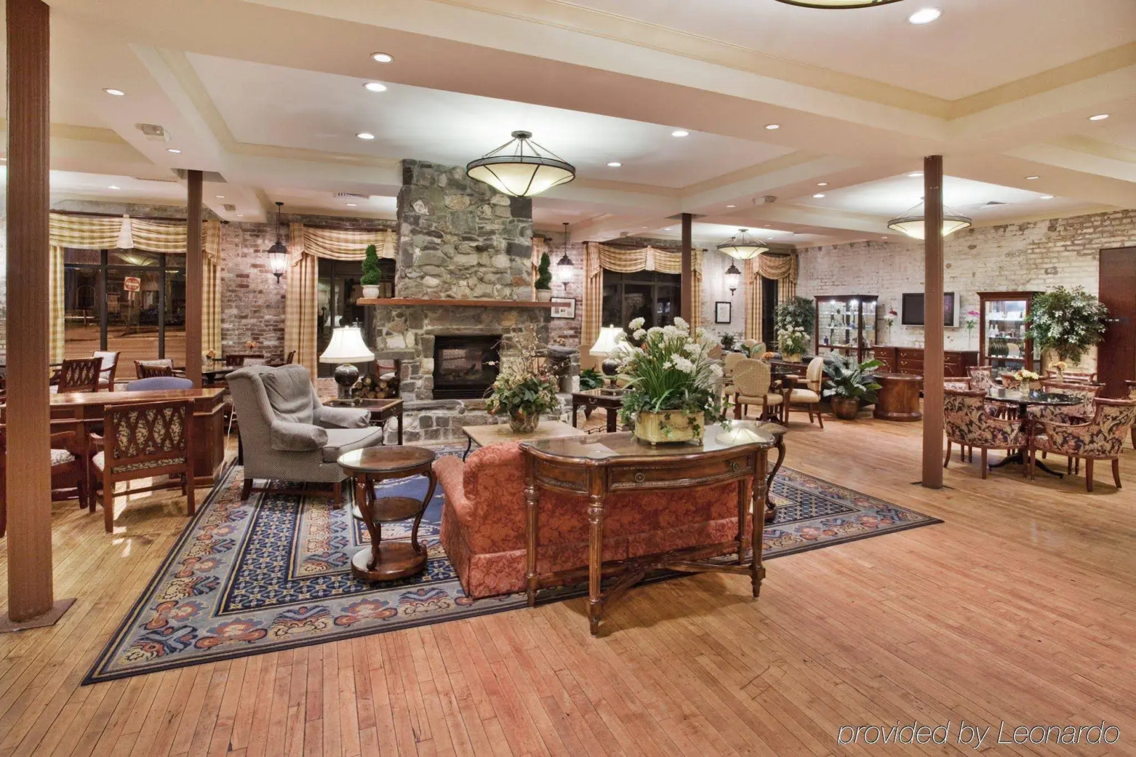 Staybridge Suites Savannah Historic District by IHG