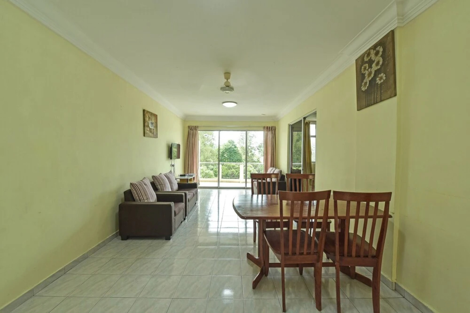 Apartment Teluk Batik