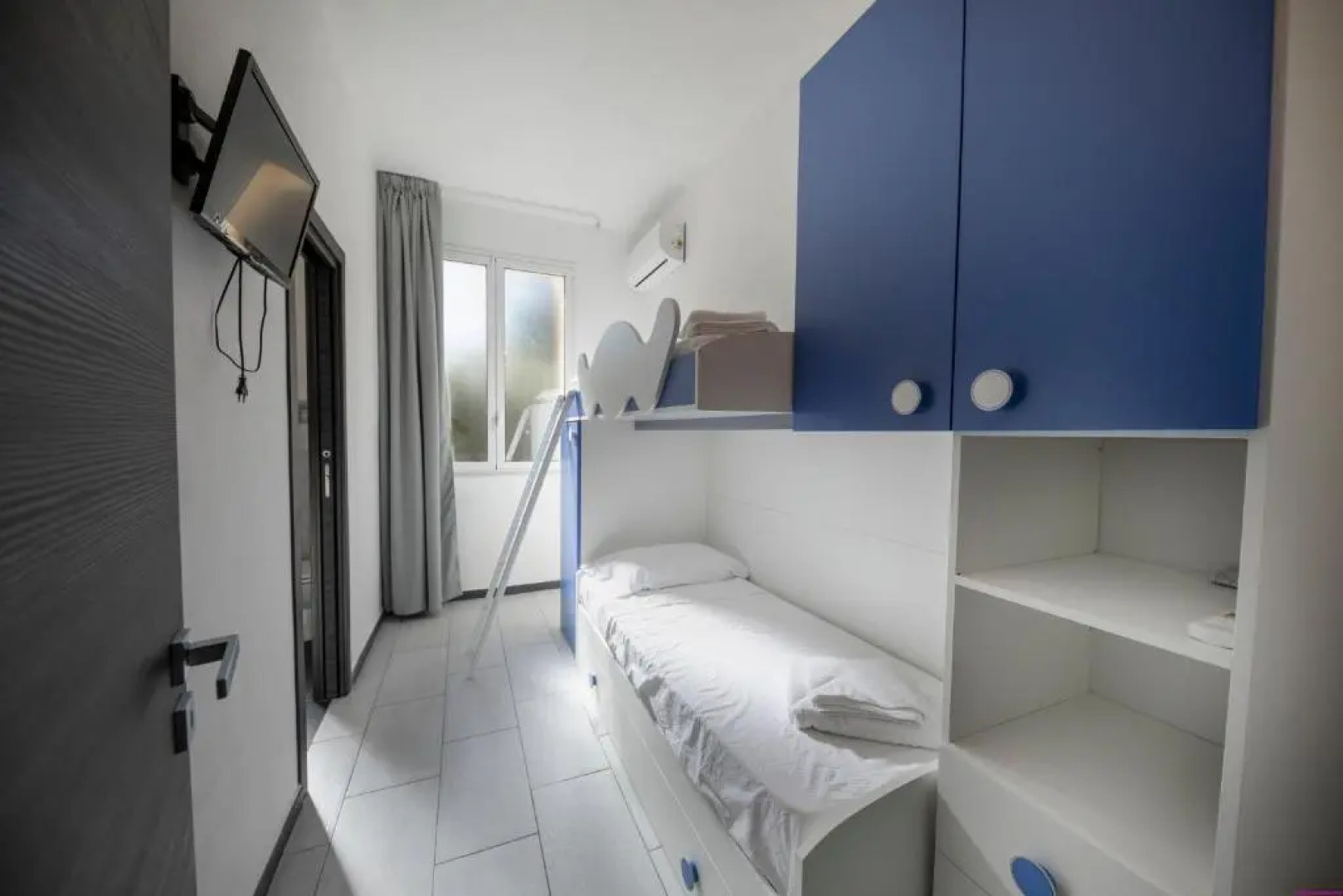 Appartamento 16 Pax in Villa Francesca Sicily sul mare