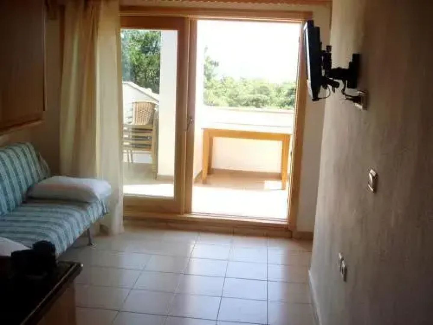 Server Apart Hotel