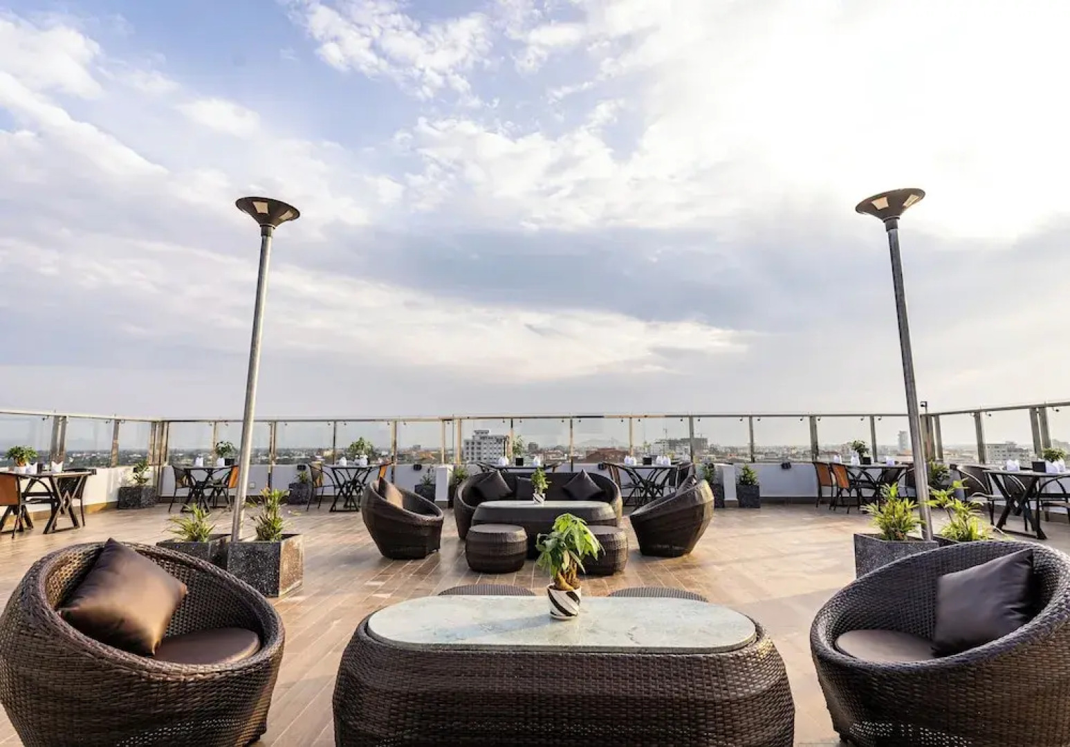 The Square Kampot Hotel