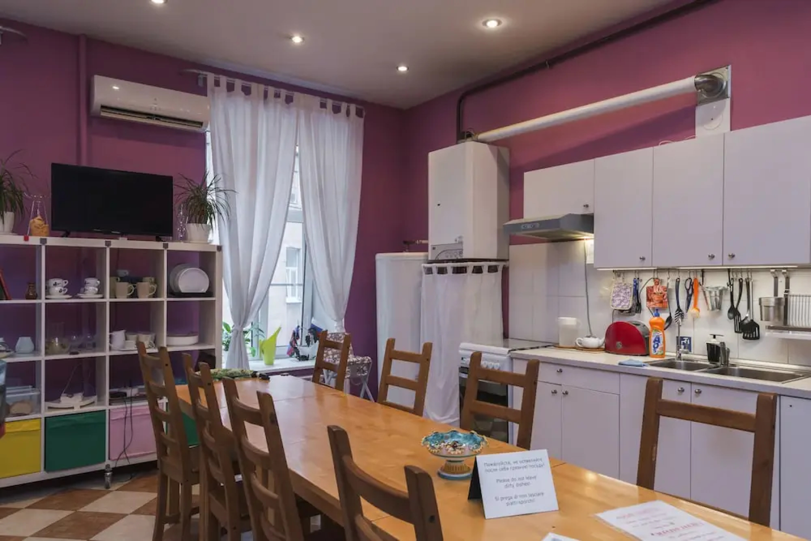 Italian Rooms on Griboedova 35