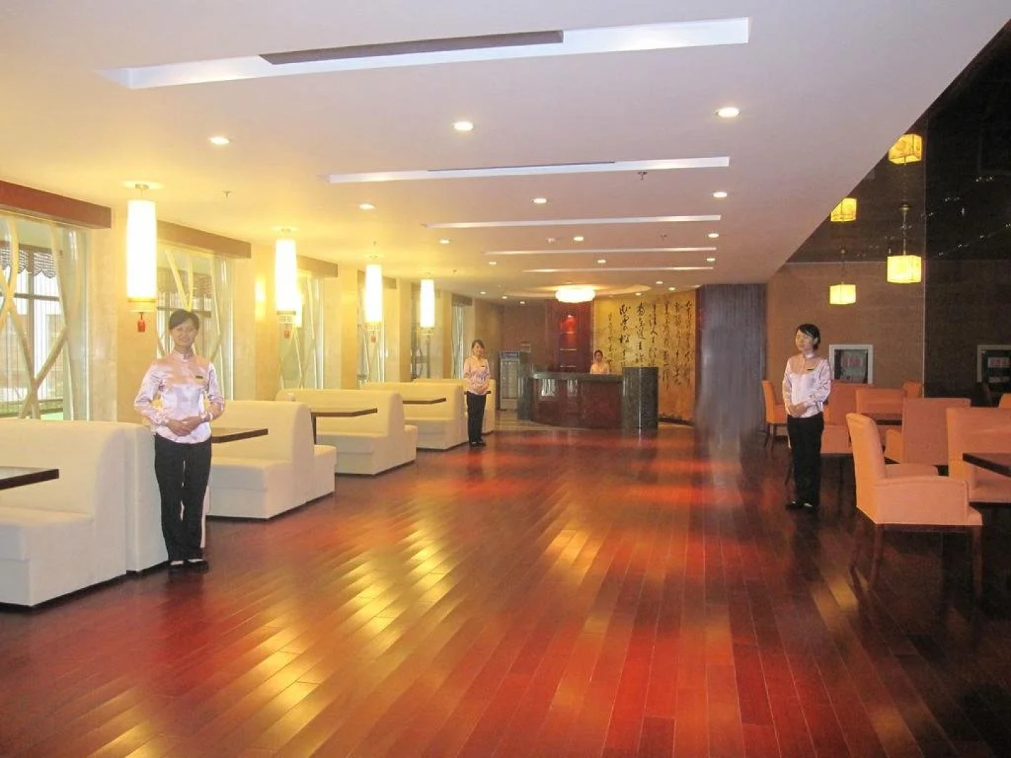 Jiuhuashan Yangshan Centre Hotel