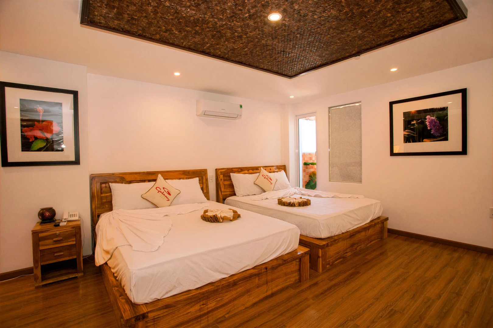 Rex Hotel and Apartment