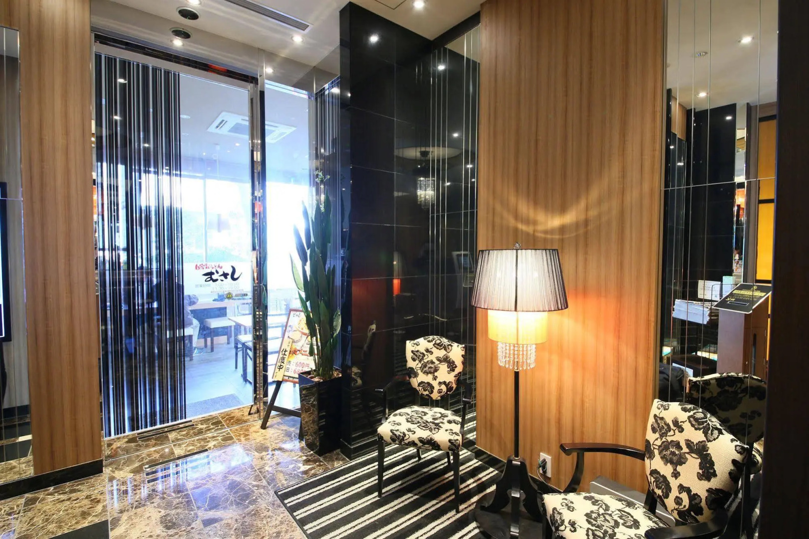 Apa Hotel Ginza Takaracho Tokyo Yaesu Minamiguchi