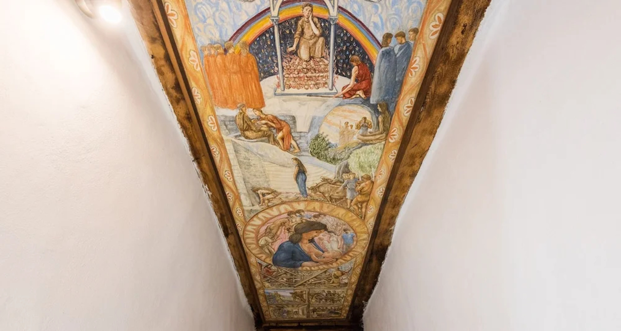 JOIVY Antica Regina del Lago di Como