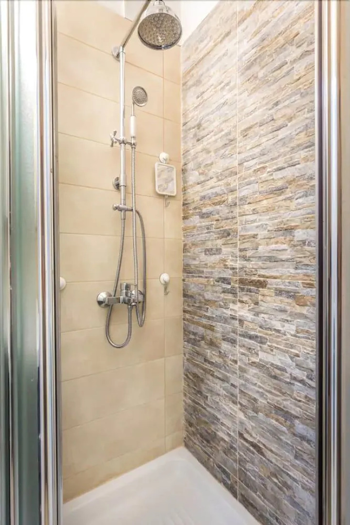 Adorable flat for 4 ppl in Kolonaki