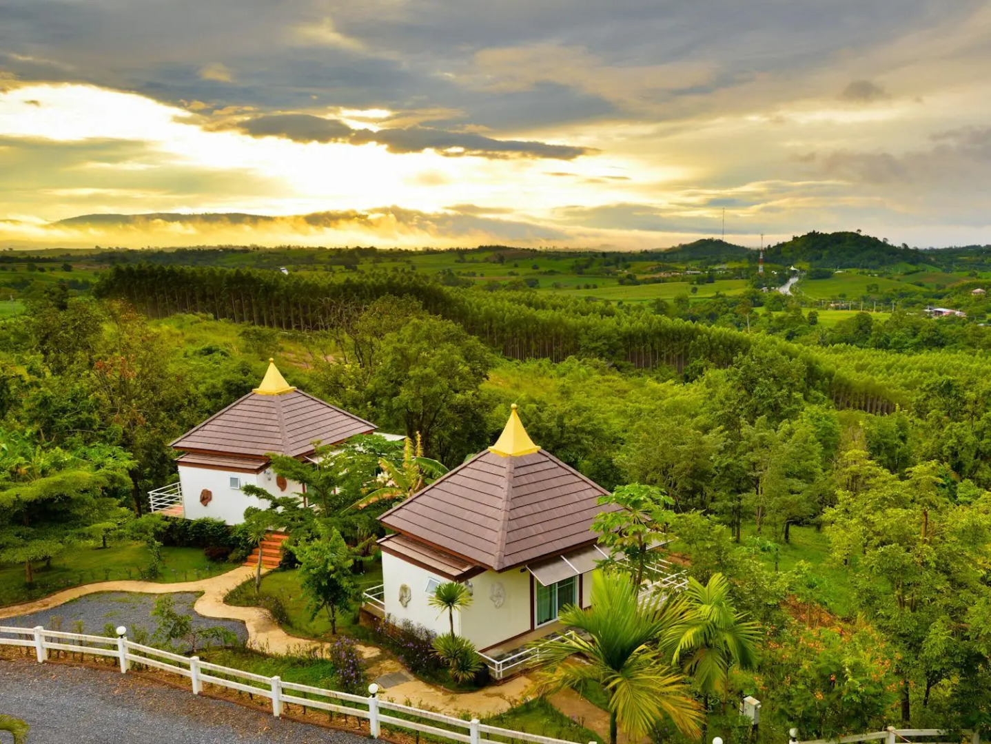Baan Phu Luang Resort