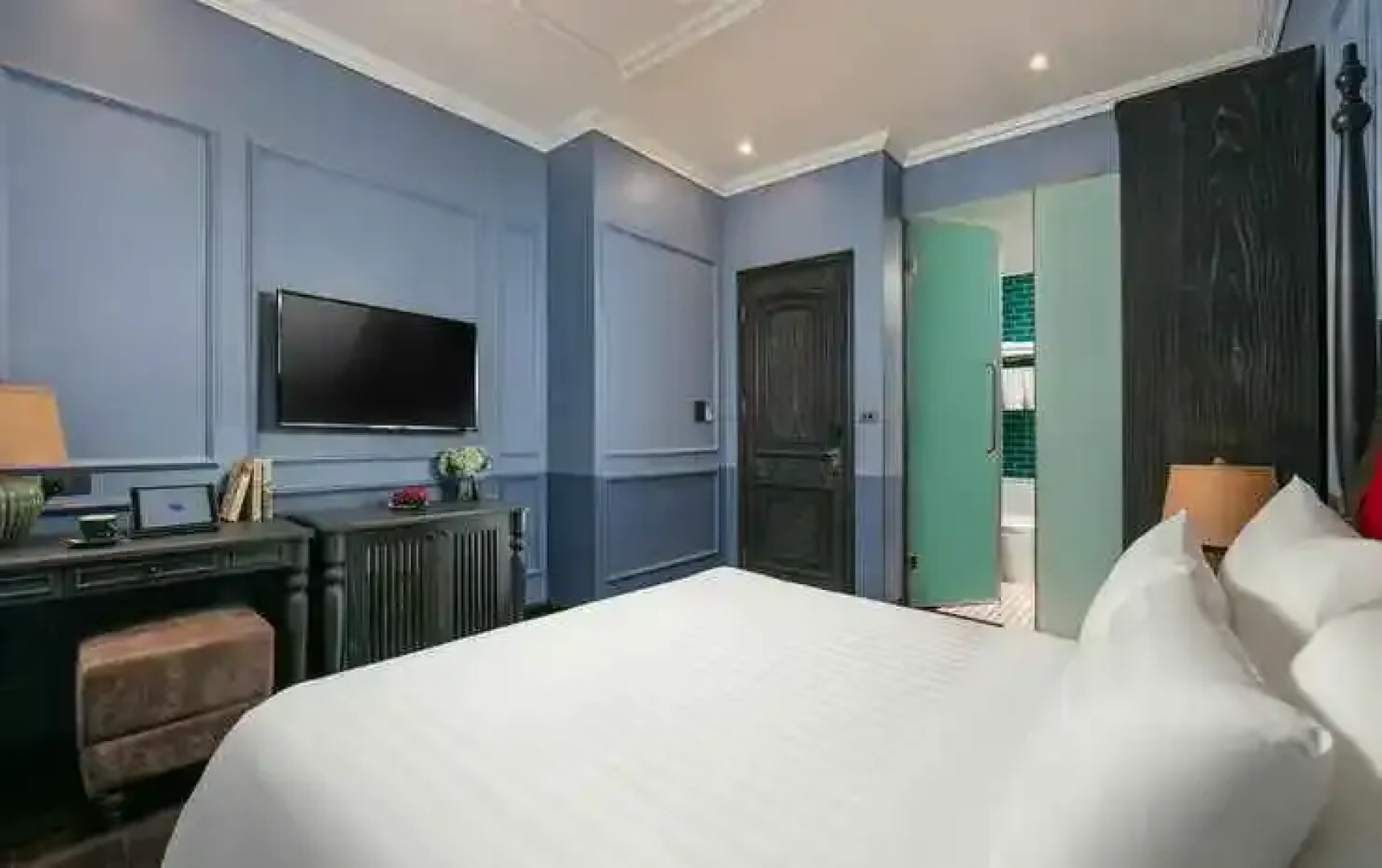 The Exquisite Halong Hotel