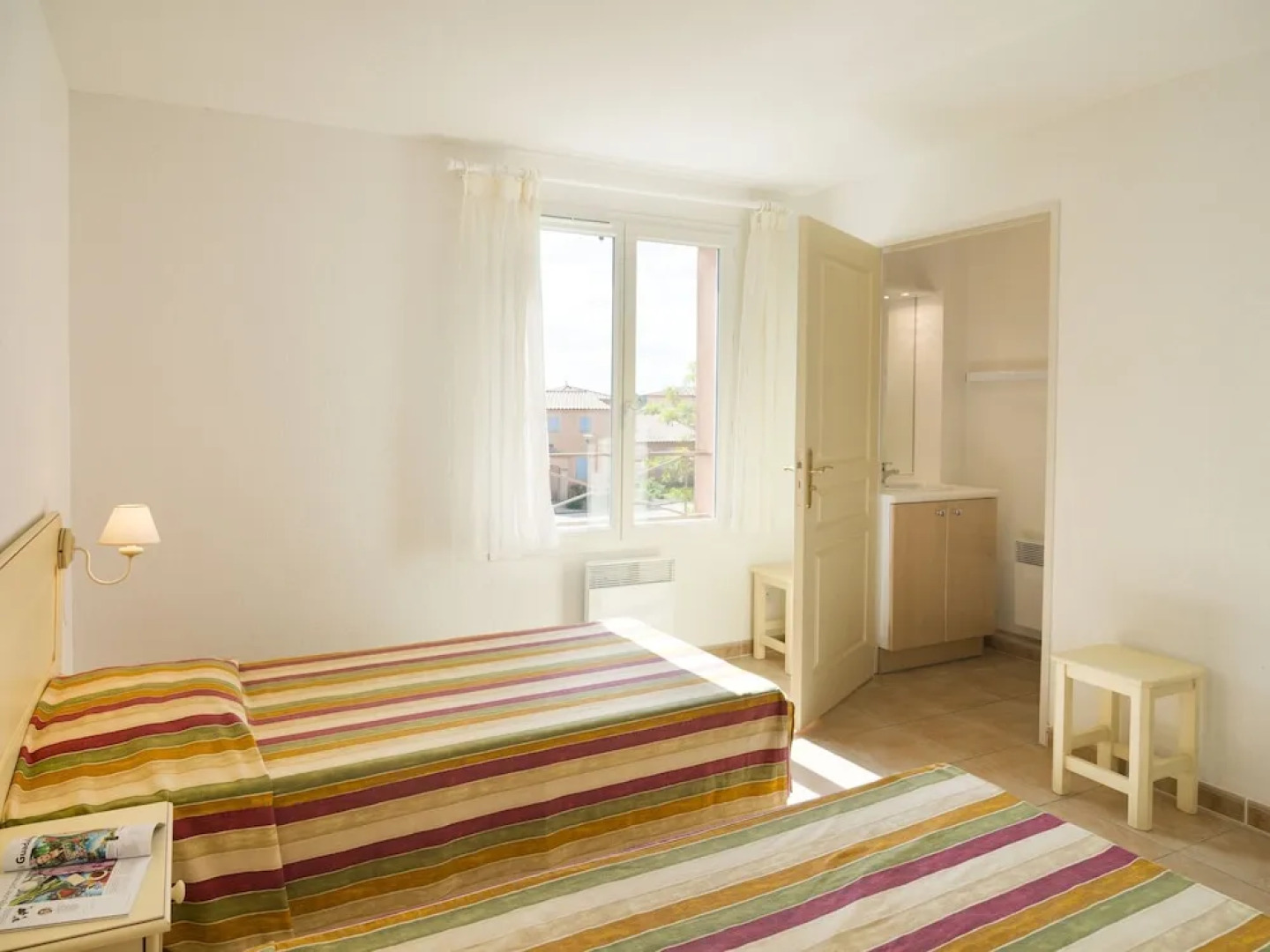 Attached House With Terrace or Loggia Located in Languedoc