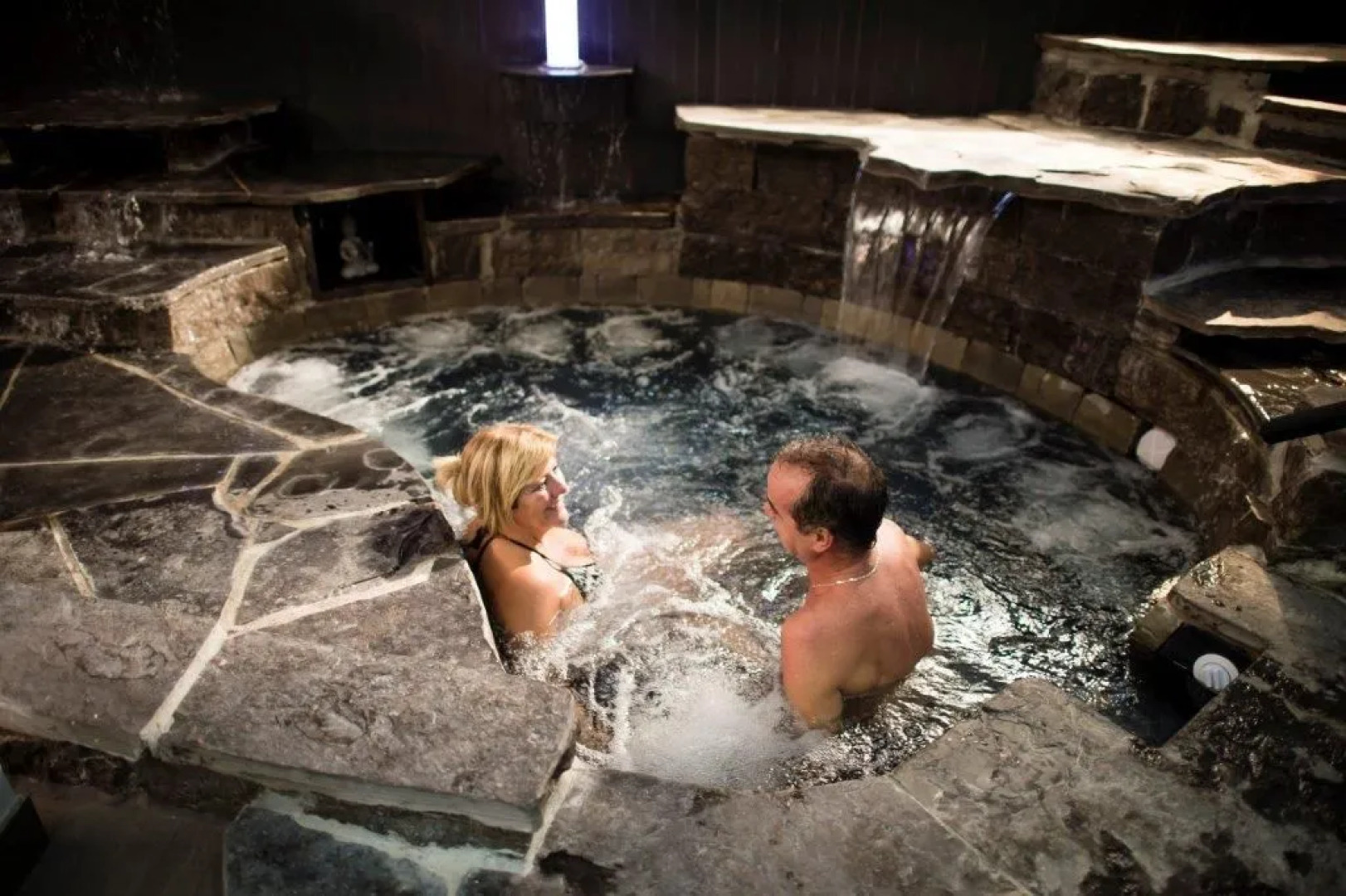 Отель Hotel Levesque