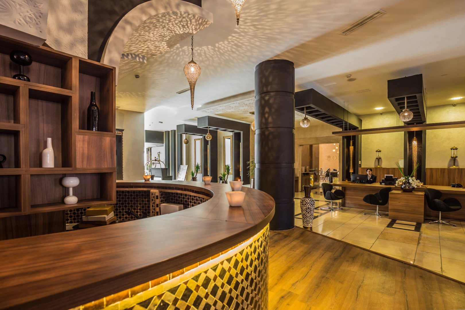 Отель Dellarosa Boutique Hotel & Spa