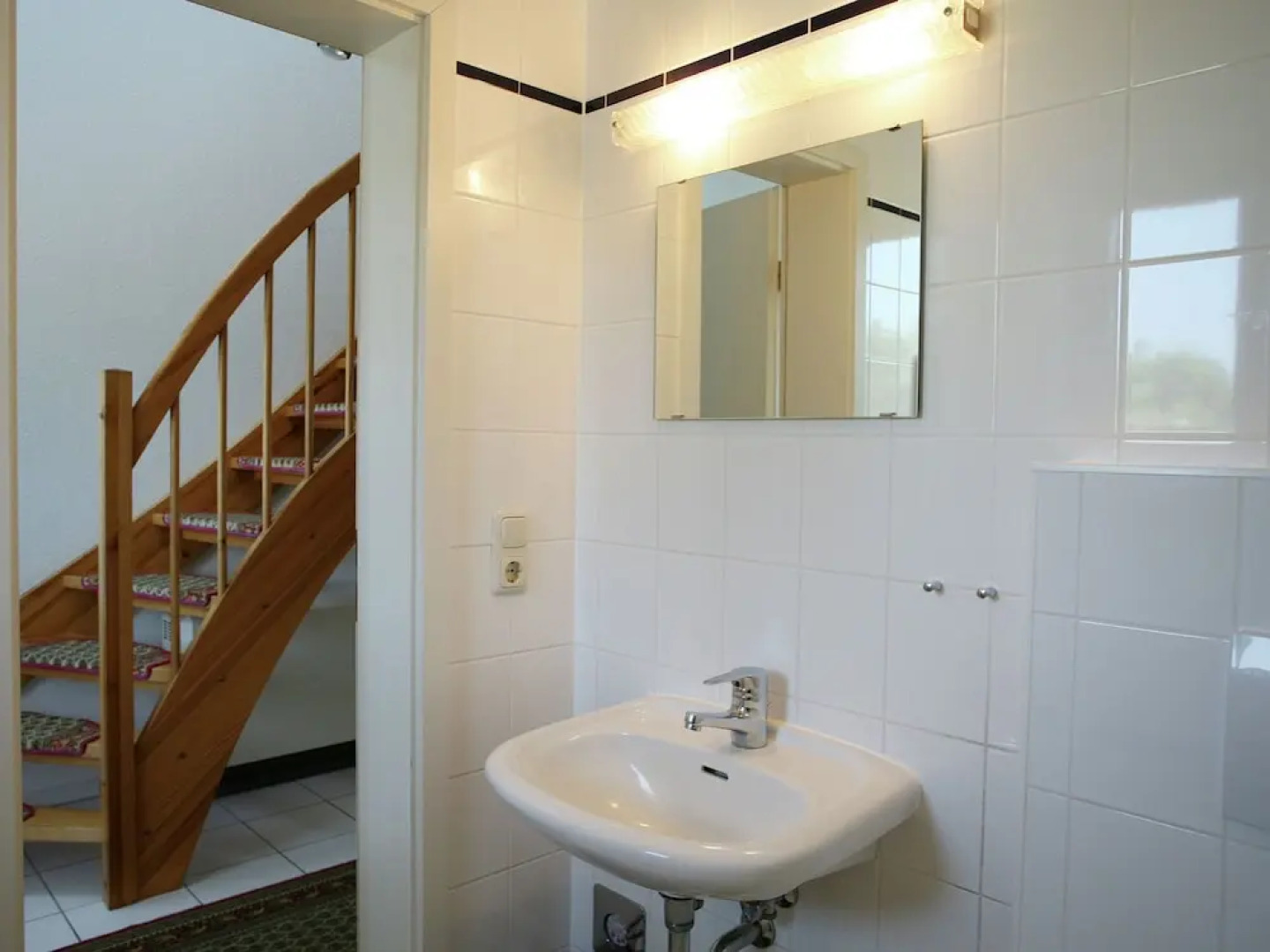 Spacious Holiday Home with Terrace in Dierhagen Strand