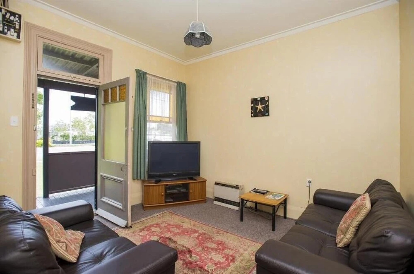 Travellers Inn Motel