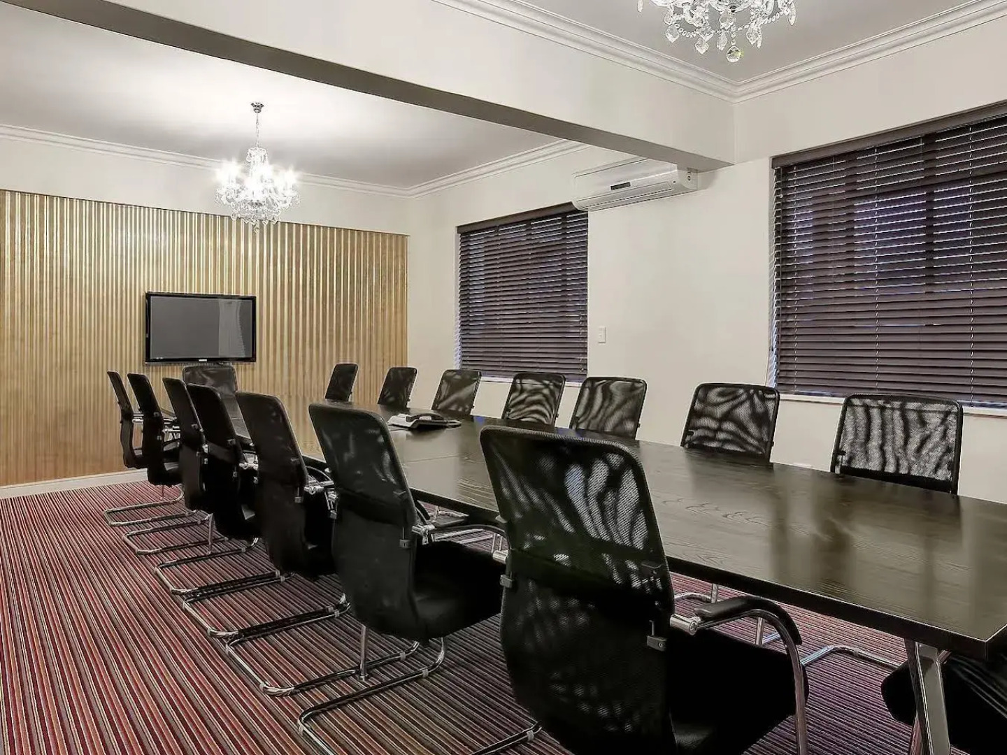 Ascot Boutique Hotel