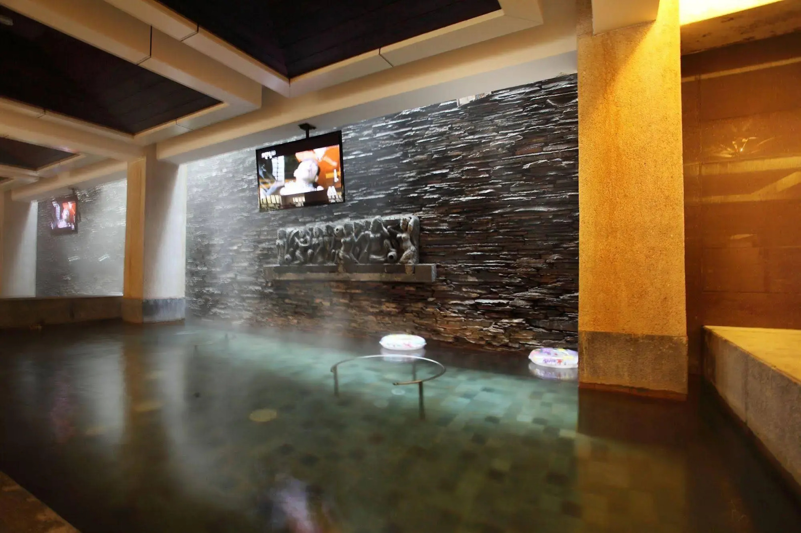 Nanjing Bali Yuanshu Vogue Hotspring Hotel