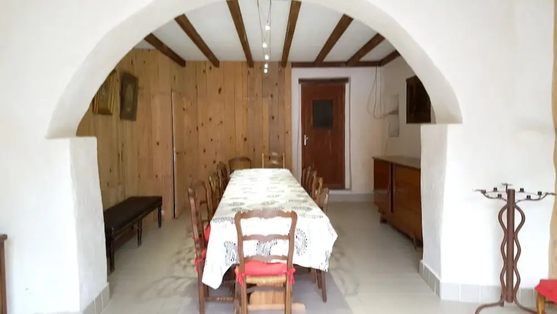 House With 4 Bedrooms in Lagrasse, With Pool Access and Wifi - 45 km F