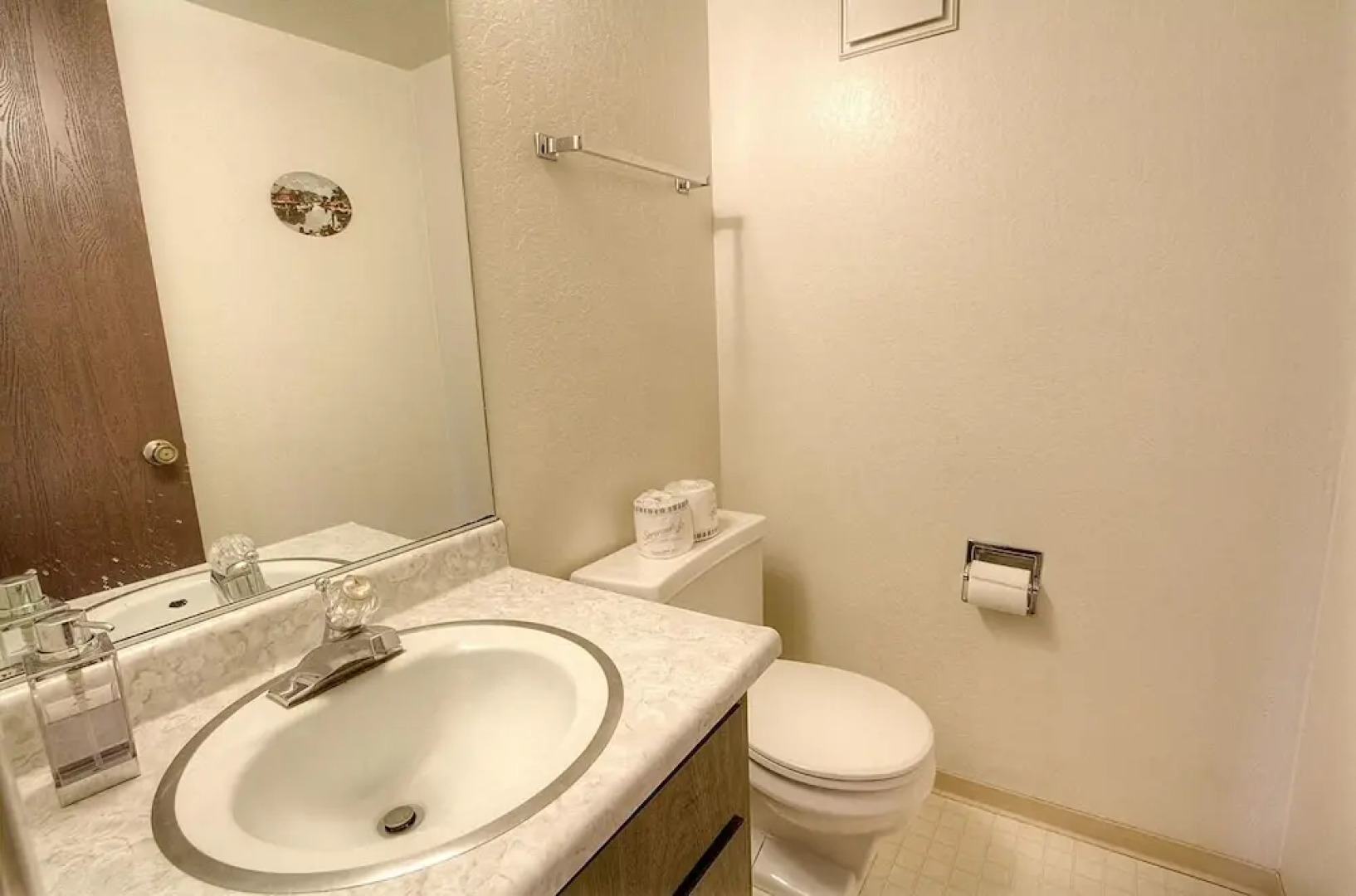 Village Pleasure 3 Bedroom Condo by RedAwning