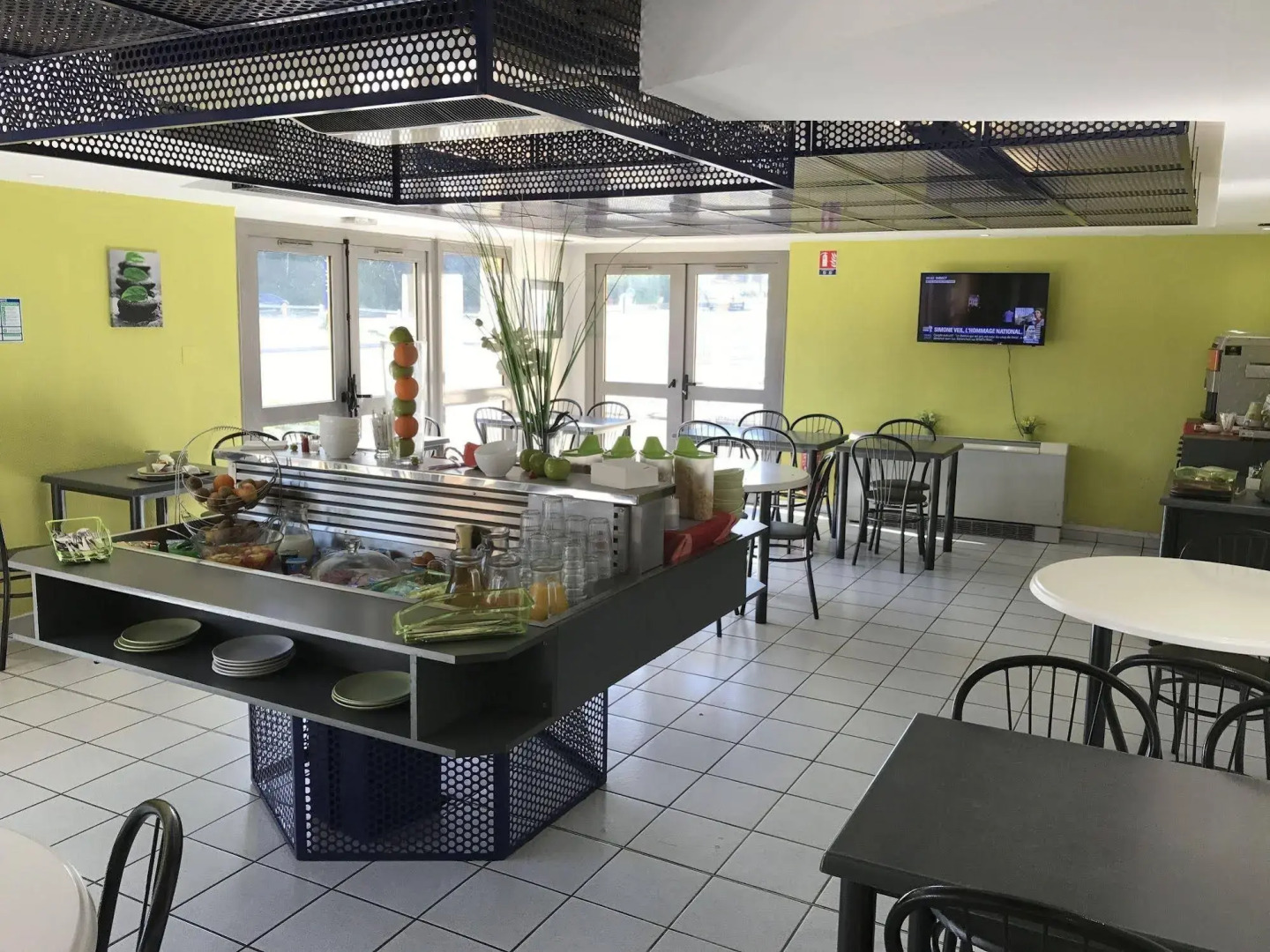 initial by balladins Tours Sud