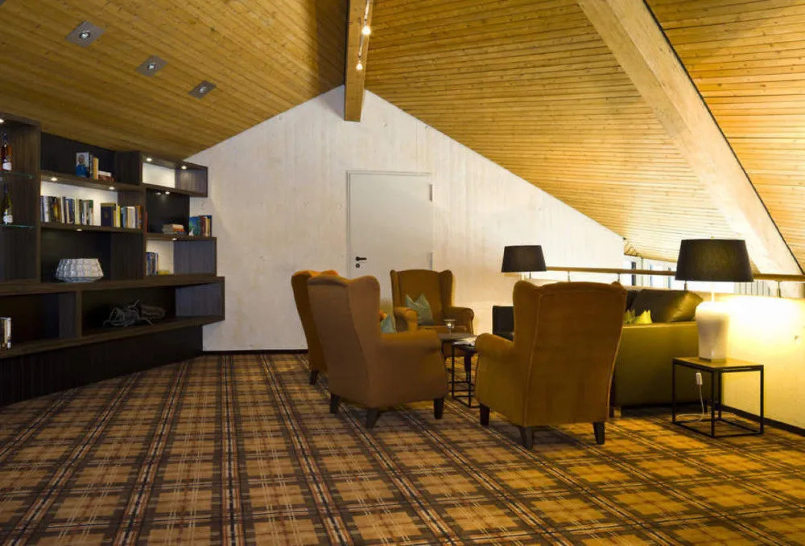 Charm Hotel & Resort