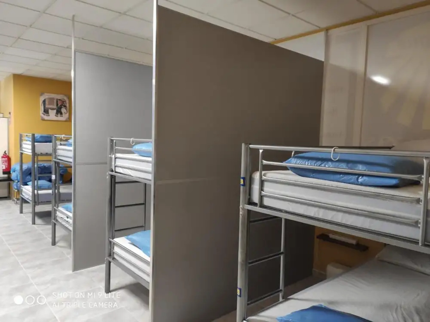 Albergue Arraigos - Hostel