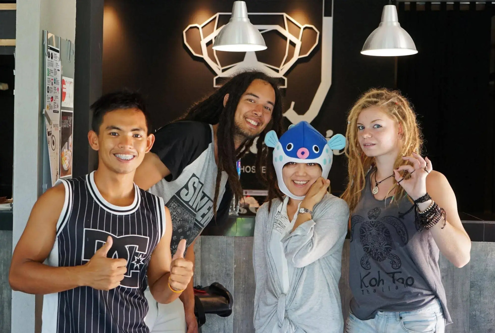 Monkey Dive Hostel Khaolak