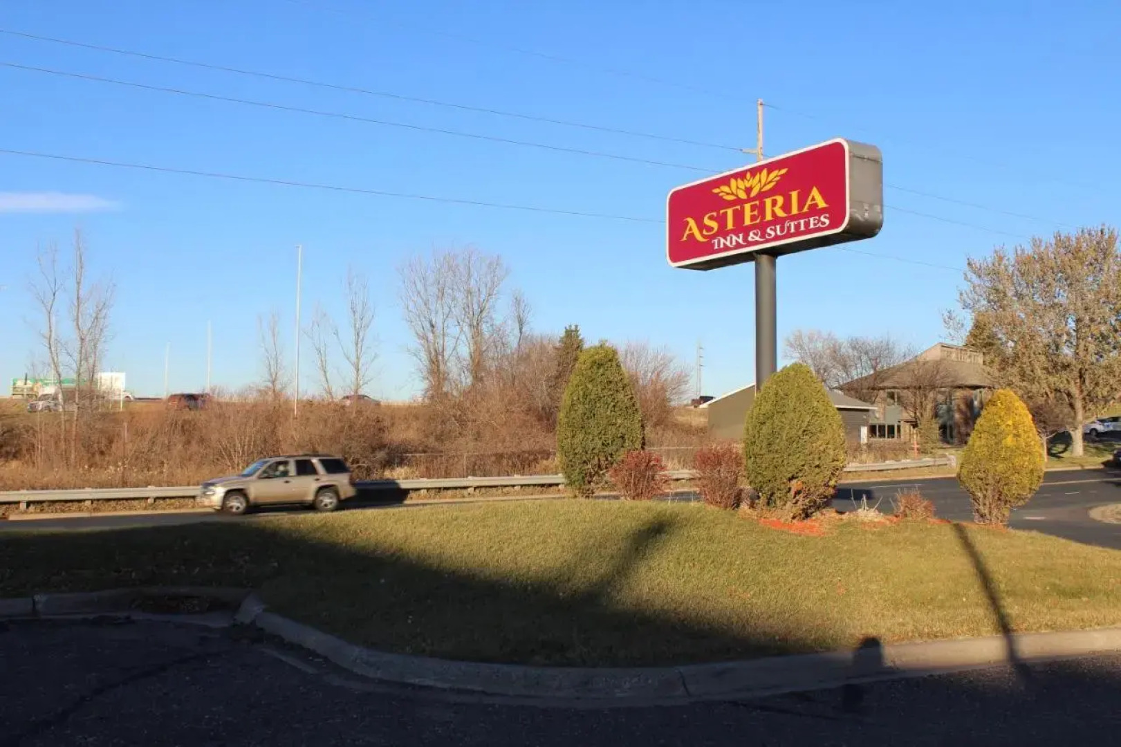 Select Inn Maple Grove