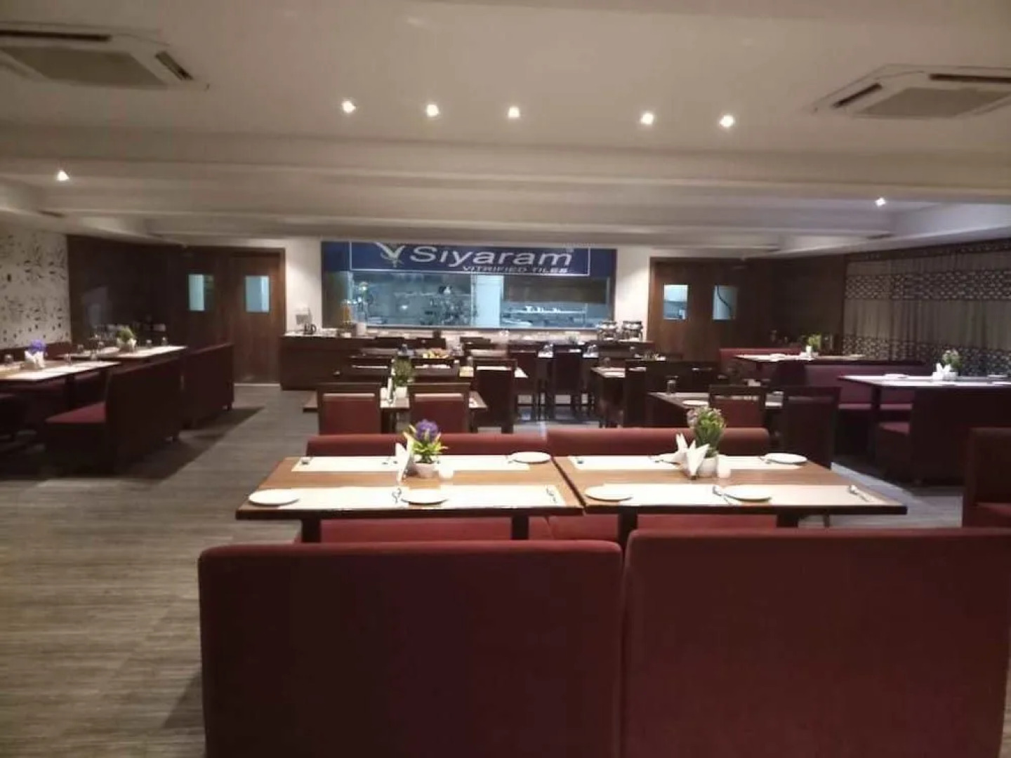 The Grand Vardhman Hotel