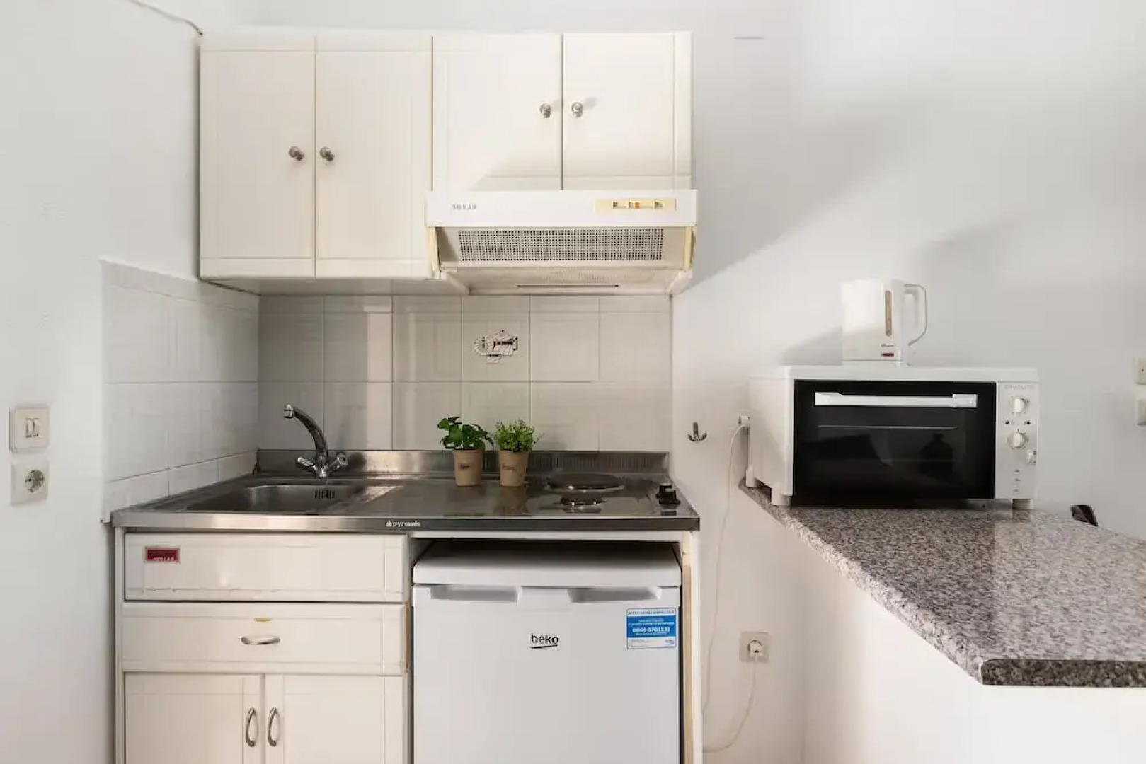 Nikiforos Apartments by Konnect, Mesongi