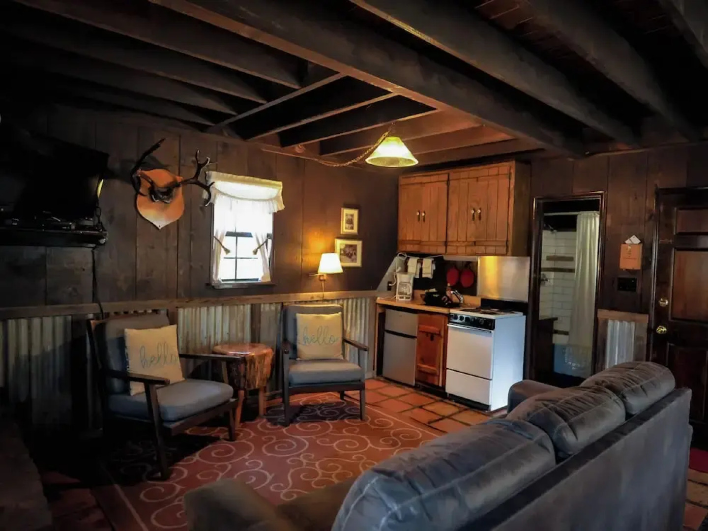 Bear Creek Motel And Cabins