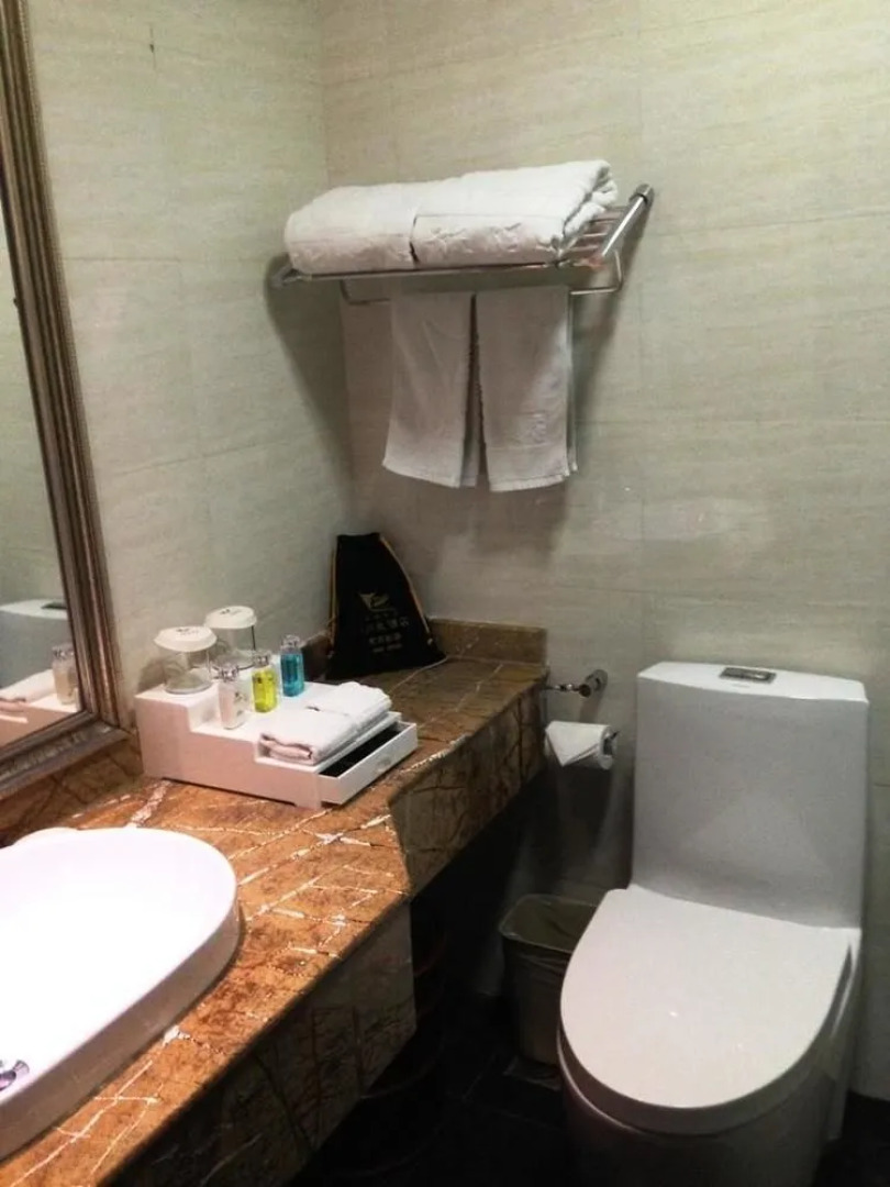 Red Flag Canal Hotel Zhengzhou