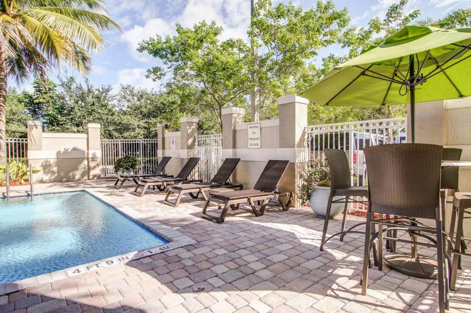 Hawthorn Suites Weston Ft. Lauderdale