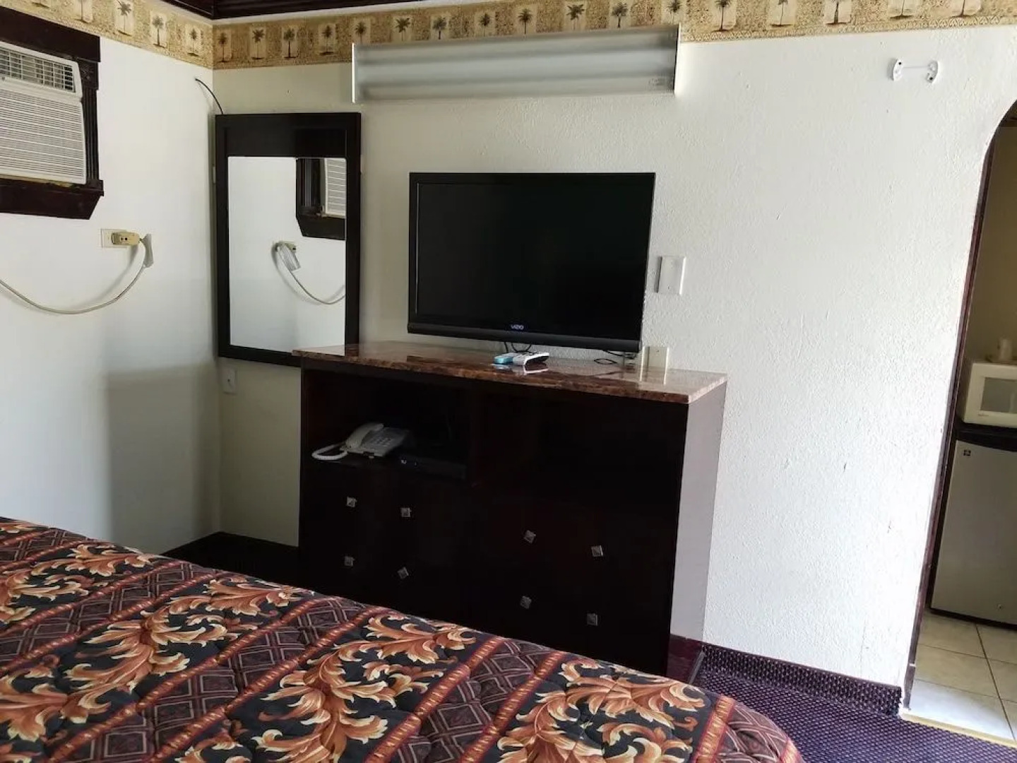 Luxury Inn & RV Park