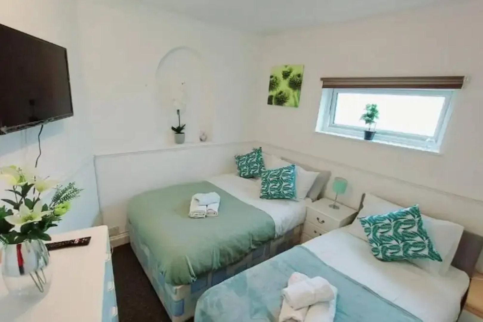 Gilling Villa Remarkable 4-bed House in Gillingham